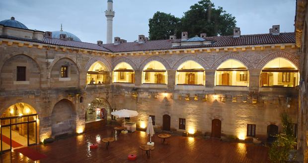 Amasya merzifon  tarihi Taşhan turizme kazandırıldı