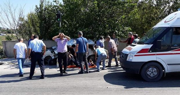 Amasya’da yolcu otobüsüyle otomobil çarpıştı: 2 ölü, 1 yaralı