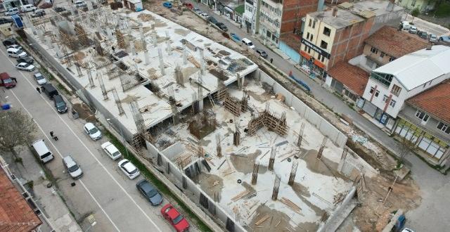 Amasya’nın Suluova İlçesinde, yapımı süren “Yaşam Merkezi”